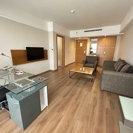 Anemon Grand Szálloda 5*