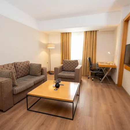 Szálloda Anemon Grand